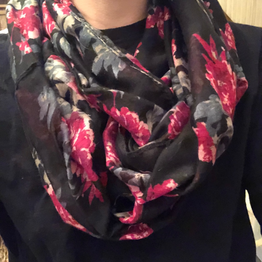 Scarfs